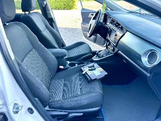 Toyota Auris Touring Sports Gereserveerd 1.8 Hybrid 123pk aut - pano - nap - camera - navi - keyless start - parelmoer - privacy glass - org nl picture 54
