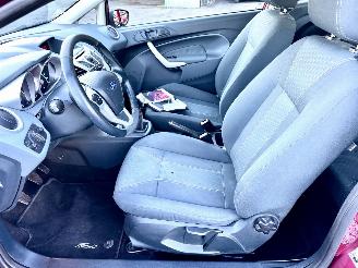 Ford Fiesta 1.25i 82pk Titanium 3drs - nap - airco - elektr ram + spiegels - lmv - mistlampen - cv op afstandbed picture 19