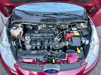 Ford Fiesta 1.25i 82pk Titanium 3drs - nap - airco - elektr ram + spiegels - lmv - mistlampen - cv op afstandbed picture 10