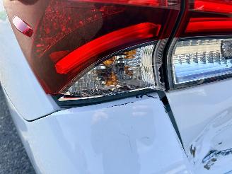 Toyota Auris Touring Sports Gereserveerd 1.8 Hybrid 123pk aut Lease pro - pano - nap - front + line + park assist - keyless entry + start - stoelverw picture 97