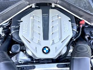 BMW X6 xDrive50i 4.4 TwinTurbo 408pk 8-traps aut + f1 Exe - facelift - hud - 22 inch - softclose - stuurverw - keyless picture 11