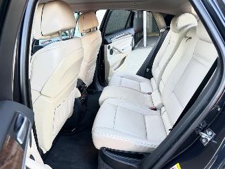 BMW X6 xDrive50i 4.4 TwinTurbo 408pk 8-traps aut + f1 Exe - facelift - hud - 22 inch - softclose - stuurverw - keyless picture 23