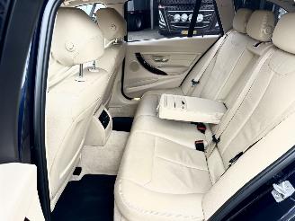 BMW 3-serie Touring 320i 184pk 8-traps aut High Executive - nap - xenon - beige leer - stoelverw - navi - pdc - elektr klep picture 16