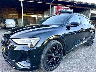 Audi E-tron Gereserveerd 55 Quattro S-Edition 95kWh 408pk aut + F1 - nap - 1e eig - leer - front + line + park assist - keyless - elektr klep picture 2