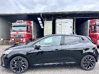 Renault Clio 1.6 E-Tech Full Hybrid 145 esprit Alpine picture 1