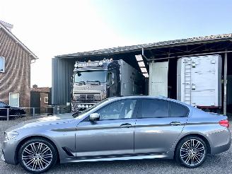 Avarii autoturisme BMW 5-serie 540i 340pk 8-traps aut High Exe M-Sport 2017/4