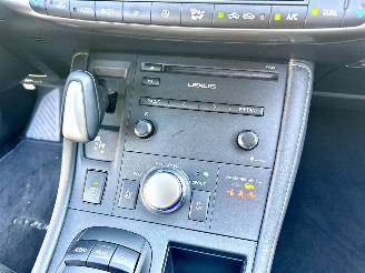 Lexus Ct 200h Hybrid 123pk aut Business Line - nap - navi - camera - dealer onderhouden - licht + regens + dimmend spiegel picture 49