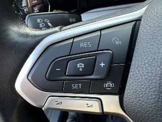Volkswagen Golf 1.0 TSI 110pk 6-bak Life Edition 5drs - nap - virtual - carplay - front + line assist - sfeerverl - pdc v+a picture 34