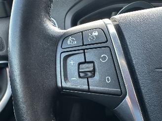 Volvo V-40 1.6 T4 179pk automaat Summum - xenon - navi - camera - keyless - front + line + side assist picture 25
