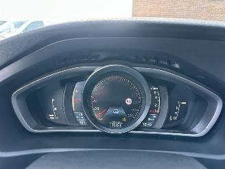 Volvo V-40 1.6 T4 179pk automaat Summum - xenon - navi - camera - keyless - front + line + side assist picture 24