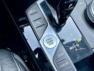 BMW 1-serie M135i xDrive 306pk aut + f1 High Exe M-Sport Performance - pano - nap - hud - harman/kardon - keyless - kuipstoelen picture 44