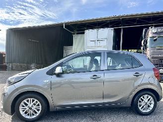 damaged passenger cars Kia Picanto 1.0 DPi 67pk DynamicLine 5drs - nap - camera - front assist - airco - cruise - carplay - lmv - lichtsensor 2023/1