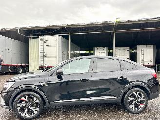 Schadeauto Renault Arkana 1.6 E-Tech Hybrid 145pk 8-traps aut RS-Line - cam - carbon - leer - keyless - stuurverw - front + line + side assist 2022/1