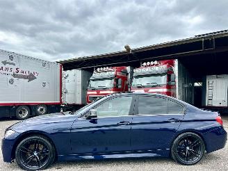 Voiture accidenté BMW 3-serie 328i xDrive 245pk aut + f1 M-Sport Ed High Exe - schuifdak - stuurverw - stoelverw v+a - Hud - keyless entry + start 2013/7