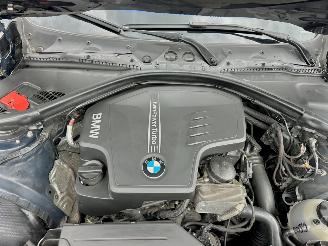 BMW 3-serie 328i xDrive 245pk aut + f1 M-Sport Ed High Exe - schuifdak - stuurverw - stoelverw v+a - Hud - keyless entry + start picture 100