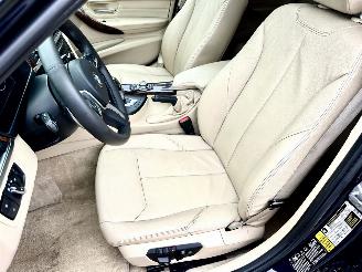 BMW 3-serie 328i xDrive 245pk aut + f1 M-Sport Ed High Exe - schuifdak - stuurverw - stoelverw v+a - Hud - keyless entry + start picture 20