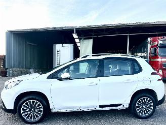 Avarii autoturisme Peugeot 2008 1.2 PureTech Active 2018/8