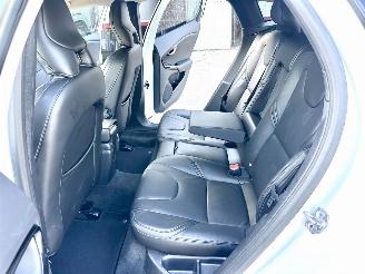 Volvo V-40 1.5 T3 152pk Aut + f1 Dynamic Ed - nap - pano - leer - stoelverw - navi - cam - keyless - harman/kardon picture 24