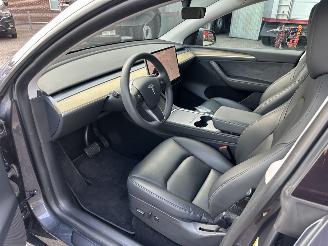 Tesla Model Y RWD 58kWh Aut - nap - 1e eig - pano - leer - stoelverw v+a - 19 inch - trekh - full self driving - camera picture 18