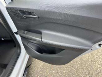 Cupra Born 62kWh 204pk aut Essential - 47dkm nap - sfeerverl - kuipstoelen - stuurverw - front + line assist picture 63