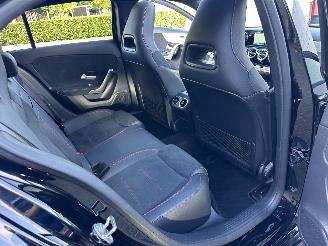 Mercedes A-klasse 250e aut + f1 AMG Bus Sol Limited - nap - pano - 1e eig - widescreen - sfeerverl - cam - front + line assist - keyless picture 60