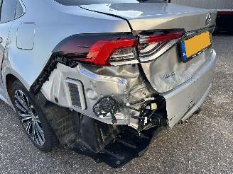 Toyota Corolla Gereserveerd 1.8 Hybrid 148pk aut first edition sedan - navi - camera - stuurverw - keyless - front + line + side assist picture 88