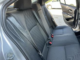 Toyota Corolla Gereserveerd 1.8 Hybrid 148pk aut first edition sedan - navi - camera - stuurverw - keyless - front + line + side assist picture 58