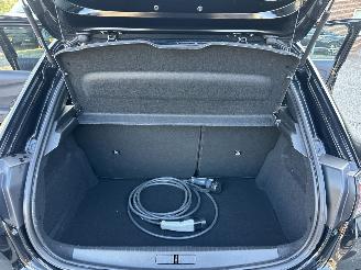 Peugeot e-208 EV 50kWh Aut 136pk GT-Line - navi - camera - carplay - virtual - sfeerverl - front + line + side assist - keyless picture 11
