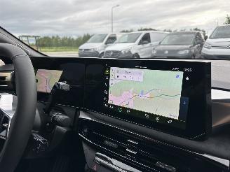 Renault Clio Gereserveerd 1.8 Hybrid aut 160 esprit Alpine - nap - harman/kardon - 360cam - stuur + stoelverw - front + line + side assist picture 40