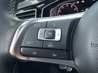 Volkswagen Polo 1.0 TSI 95pk R-Line 5drs - 20dkm nap - pano - 1e eig - 3x r-line - virtual - navi - front + park assist - acc - pdc - sfeerverl picture 26