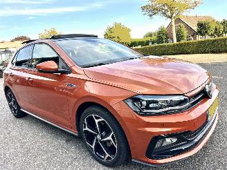 Volkswagen Polo 1.0 TSI 95pk R-Line 5drs - 20dkm nap - pano - 1e eig - 3x r-line - virtual - navi - front + park assist - acc - pdc - sfeerverl picture 4