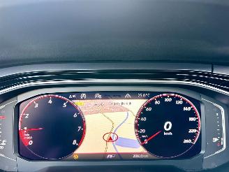 Volkswagen Polo 1.0 TSI 95pk R-Line 5drs - 20dkm nap - pano - 1e eig - 3x r-line - virtual - navi - front + park assist - acc - pdc - sfeerverl picture 18