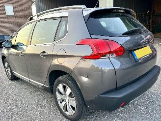 Peugeot 2008 1.2 PureTech 82pk aut + f1 Allure - 33dkm nap - 1e eig - navi - pdc v+a - lmv - clima + cruise contr picture 7