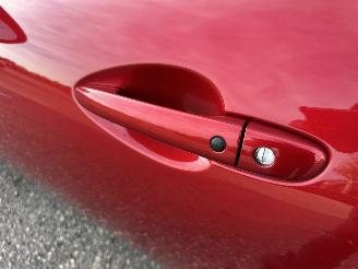 Mazda MX-5 Cabrio 1.5 SkyActiv-G 131pk 6-bak GT-M - bose - navi - leer - stoelverw - pdc - clima - cruise - keyless picture 10
