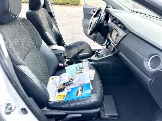Toyota Auris Touring Sports 1.8 Hybrid aut 123pk L.Pro Exe - nap - pano - xenon - navi - camera - keyless - bearlock - pdc v+a picture 58