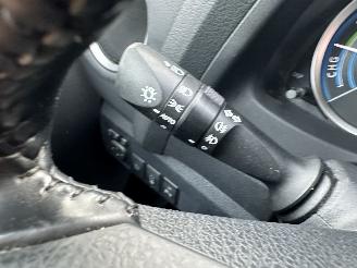 Toyota Auris Touring Sports 1.8 Hybrid aut 123pk L.Pro Exe - nap - pano - xenon - navi - camera - keyless - bearlock - pdc v+a picture 40