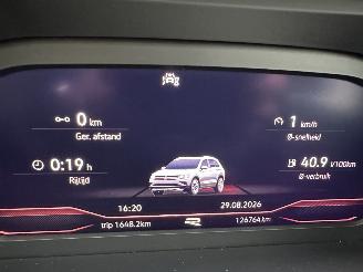 Volkswagen Tiguan 1.5 TSI 150pk aut + f1 R-Line - pano - virtual - stuurverw - leer + stoelverw - line + front + side + park assist picture 25