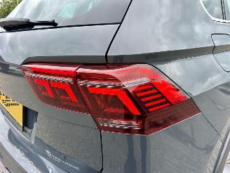 Volkswagen Tiguan 1.5 TSI 150pk aut + f1 R-Line - pano - virtual - stuurverw - leer + stoelverw - line + front + side + park assist picture 115