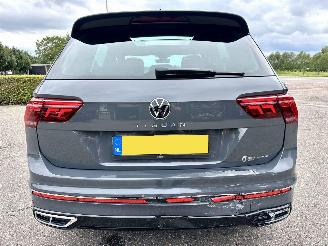 Volkswagen Tiguan 1.5 TSI 150pk aut + f1 R-Line - pano - virtual - stuurverw - leer + stoelverw - line + front + side + park assist picture 110