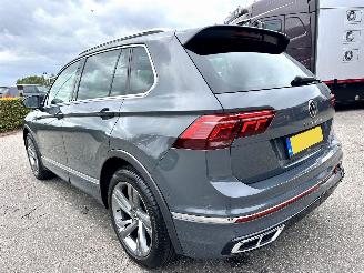 Volkswagen Tiguan 1.5 TSI 150pk aut + f1 R-Line - pano - virtual - stuurverw - leer + stoelverw - line + front + side + park assist picture 5