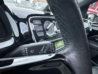 Volkswagen Up! 1.0 60pk High Up! Bluem. 5drs - nap - pano  - leer - stoelverw - airco - cruise - pdc - privacy glass picture 27