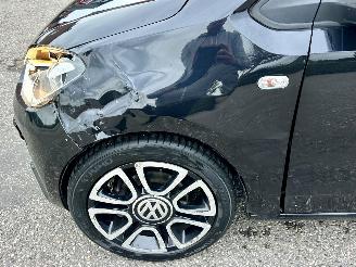 Volkswagen Up! 1.0 60pk High Up! Bluem. 5drs - nap - pano  - leer - stoelverw - airco - cruise - pdc - privacy glass picture 78