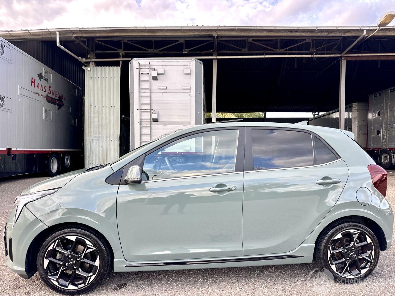 Kia Picanto Gereserveerd 1.0 DPI 63pk GT-Line 5drs - nap - schuifdak - 1e eig - leer - nav - cam - keyless - line + side assist - stuurverw