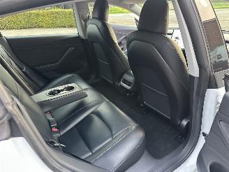 Tesla Model 3 60kWh 238pk aut Standard RWD Plus - pano - nap - navi - camera - leer - stoelverw - pdc v+a - self driving picture 34