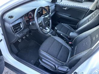 Kia Stonic 1.0 T-GDi MHEV 101pk GT-Line - nap - 1e eig - navi - camera - 1/2 leer - stuur + stoelverw - keyless entry + start picture 16