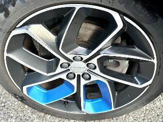 Lynk & Co 01 1.5 Plug-In Hybrid 220pk 7-traps aut - pano - nap - 360cam - 2x laadkabels - keyless - front + line + side assist picture 71