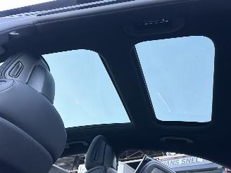 Mercedes C-klasse 300e 268pk aut + f1 Amg-Line - pano - sfeerverl - burmester - front + line + side assist - elektr klep picture 68