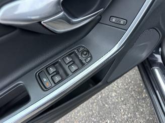Volvo V-60 1.6 T3 150pk aut. Momentum - 144dkm nap - navi - clima - cruise - lmv - pdc - trekh - 2e eig picture 39