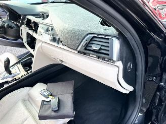 BMW 3-serie 330e 245pk 8-traps aut M-Sport - schuifdak - nap - spoilers - leer - verlaagd - pdc - plug-in hybrid - facelift model picture 31