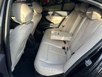 BMW 3-serie 330e 245pk 8-traps aut M-Sport - schuifdak - nap - spoilers - leer - verlaagd - pdc - plug-in hybrid - facelift model picture 38